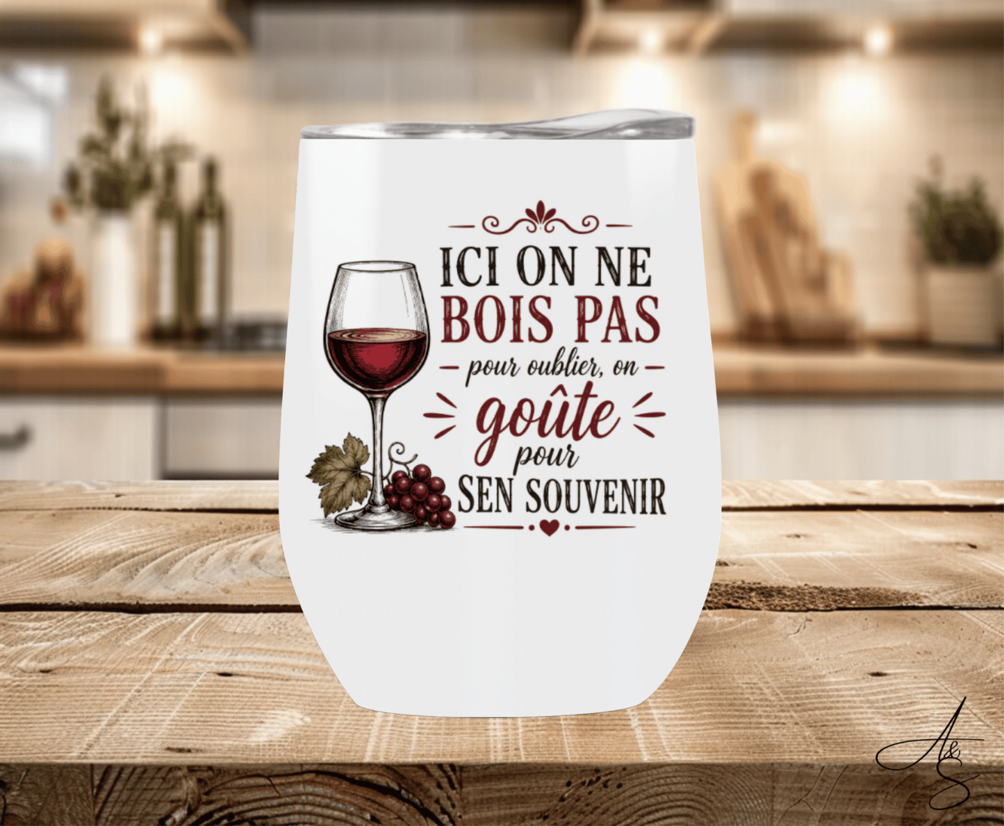 Ici on ne bois pas pour oublier on goûte pour s’en souvenir