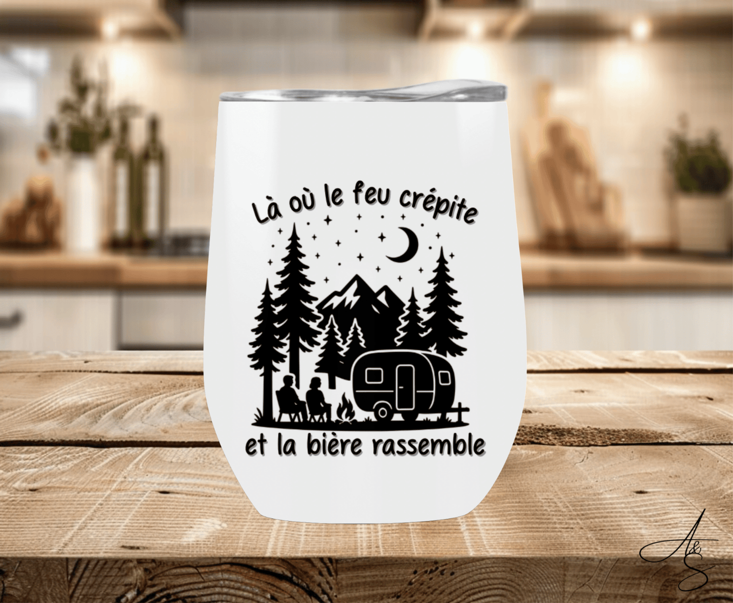 Là où le feu crépite et la bière rassemble