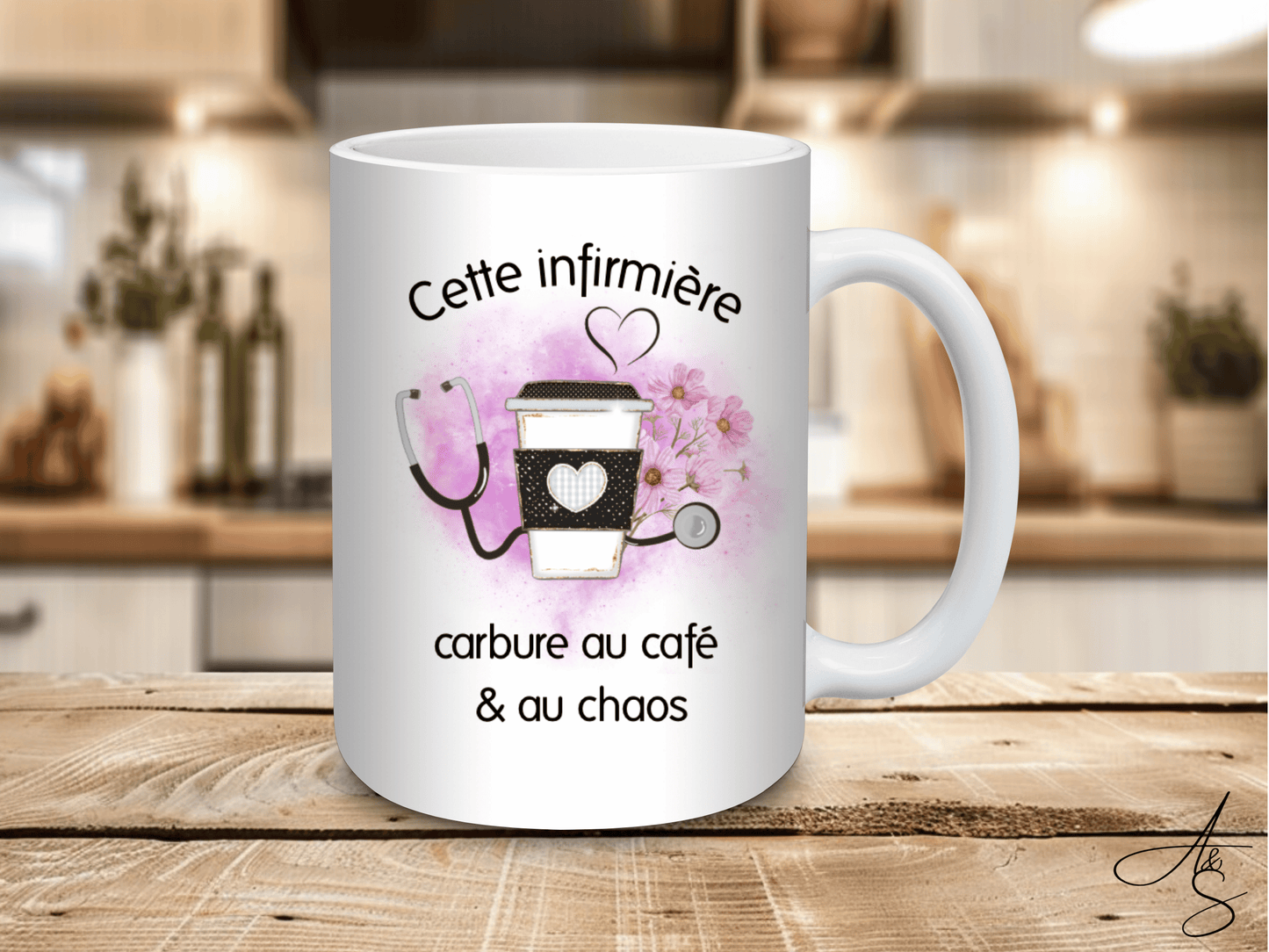 Infirmière qui carbure au café & chaos