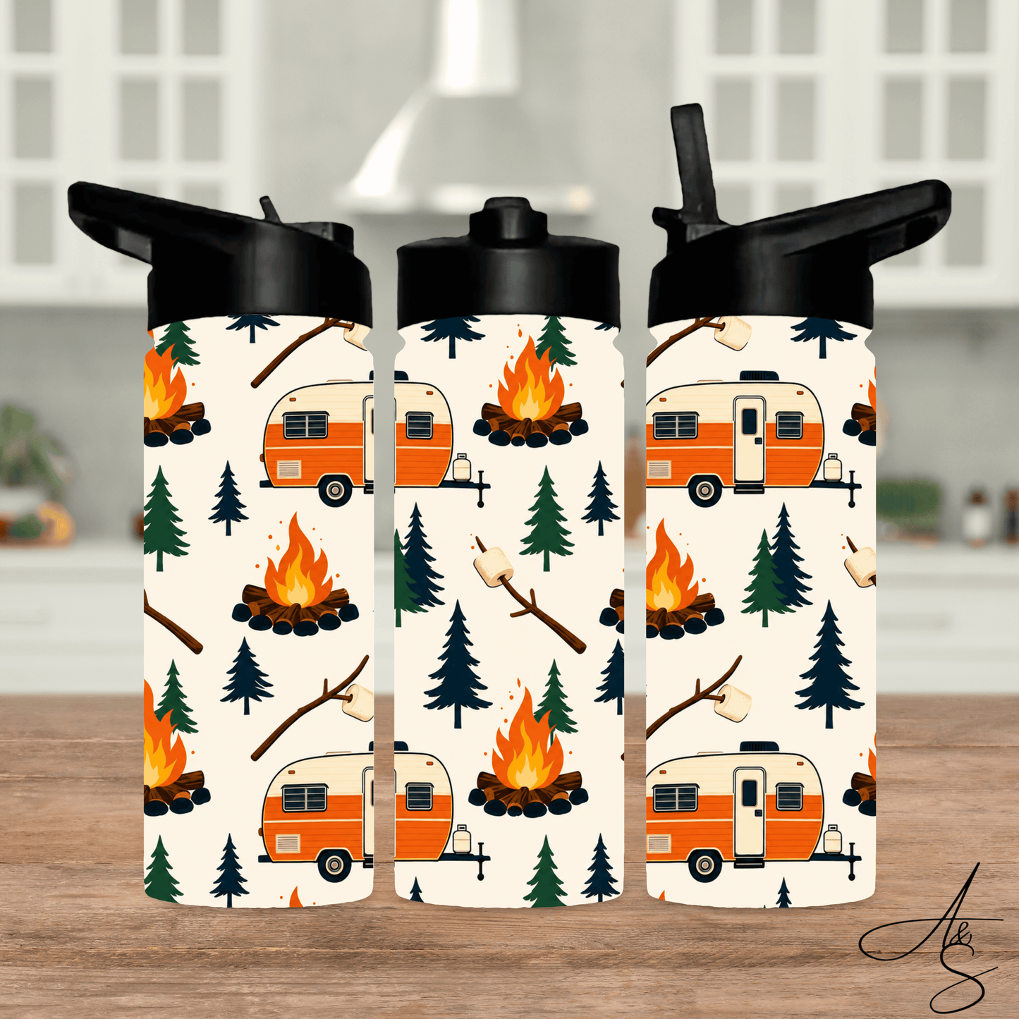 Roulotte orange & feu de camp