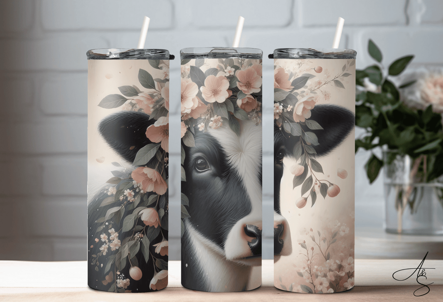 Vache et fleurs rose