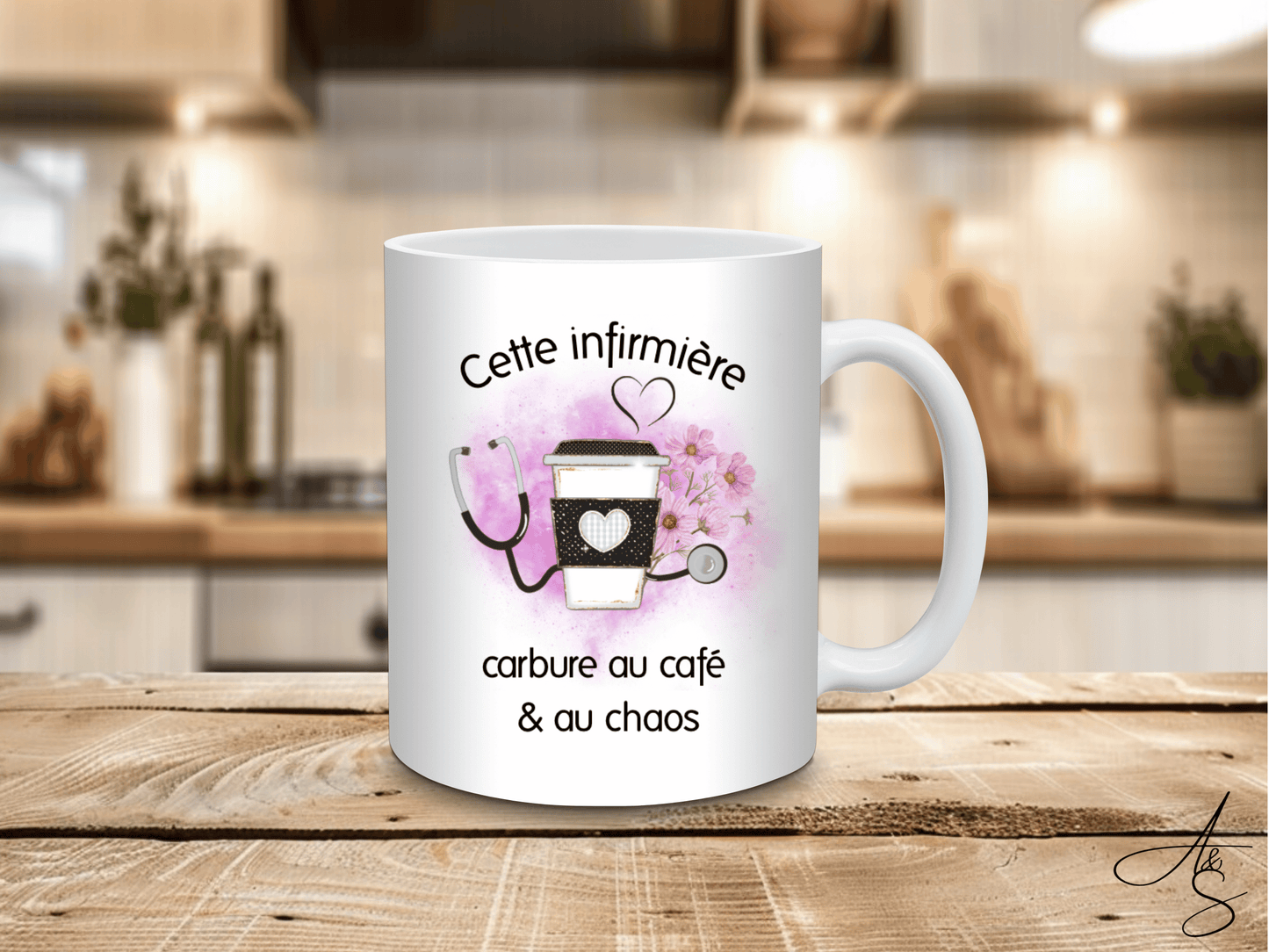 Infirmière qui carbure au café & chaos