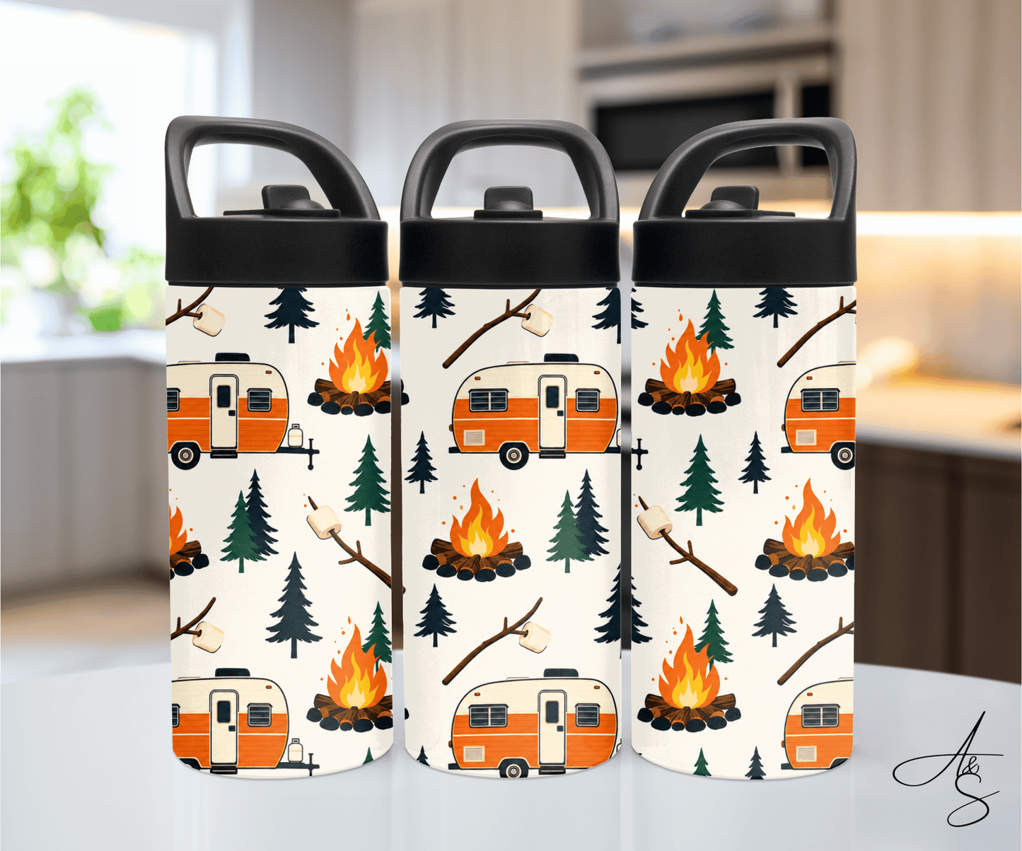 Roulotte orange & feu de camp