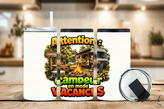 Attention: campeur en mode vacances
