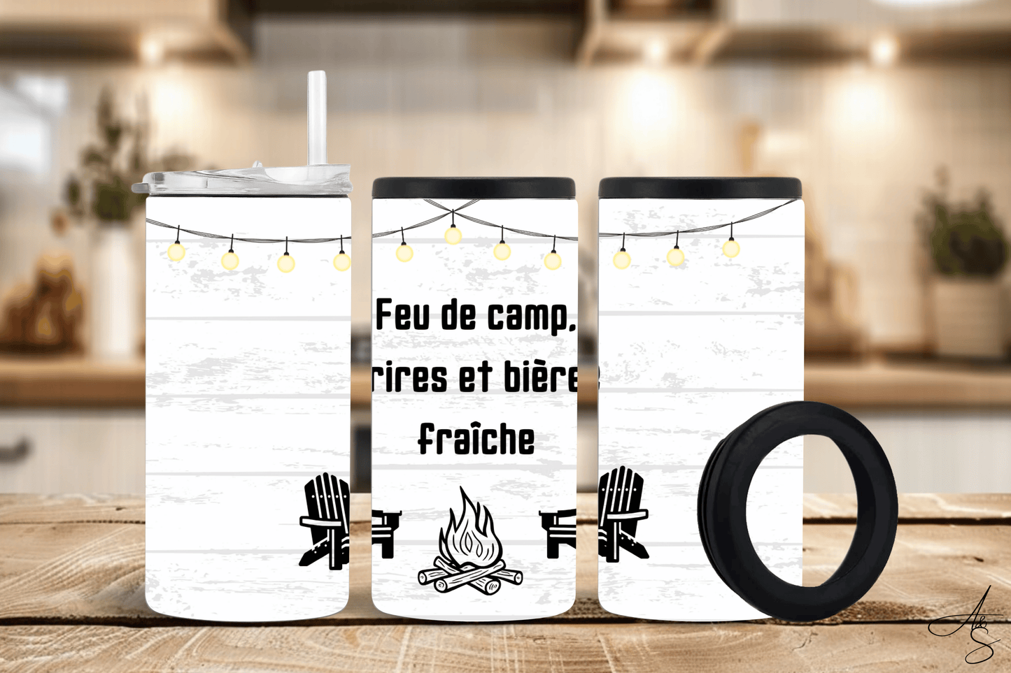 Feu de camp, rires et bière fraîche