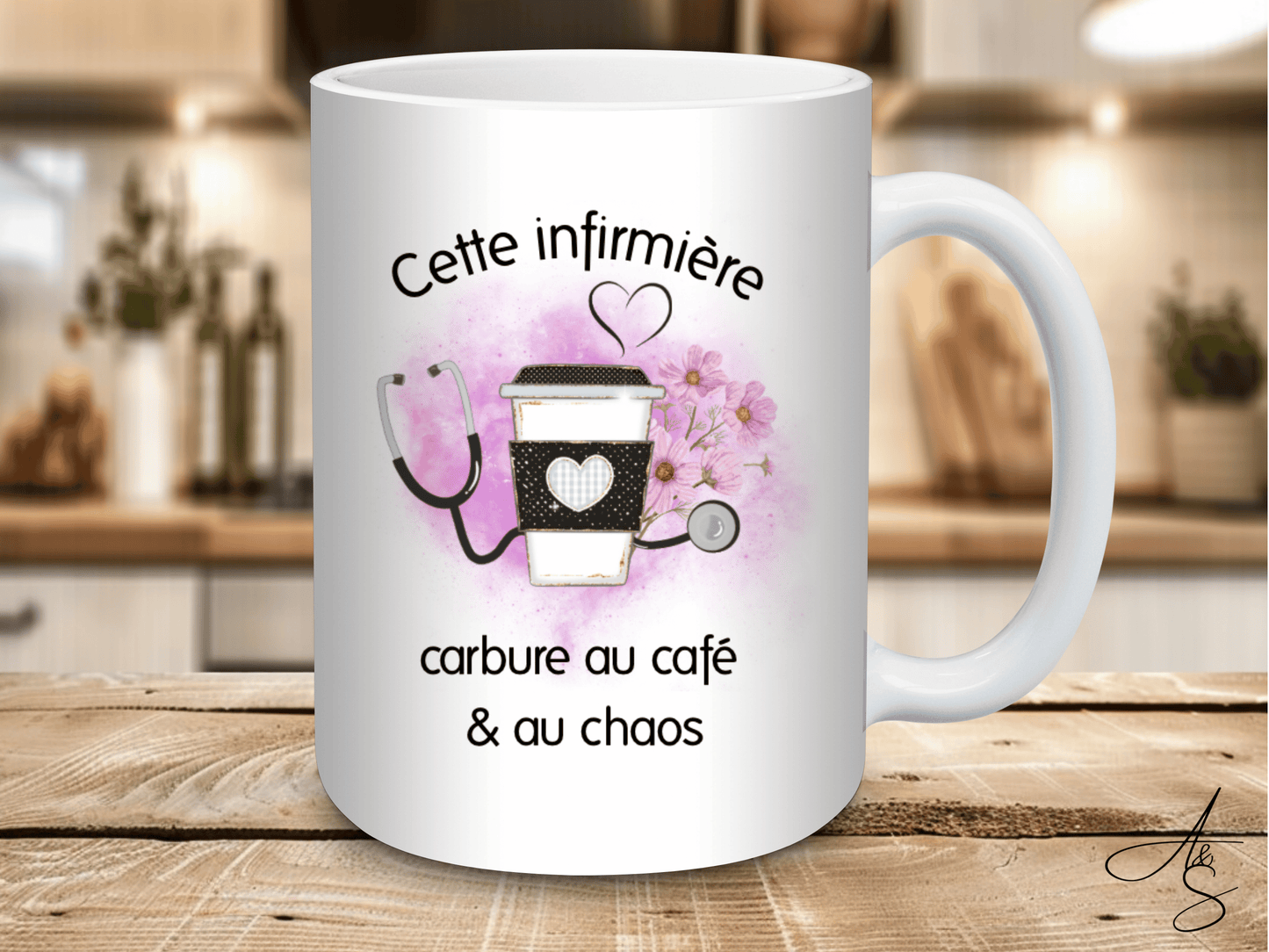 Infirmière qui carbure au café & chaos