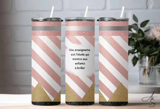 Crayon pour enseignante rose