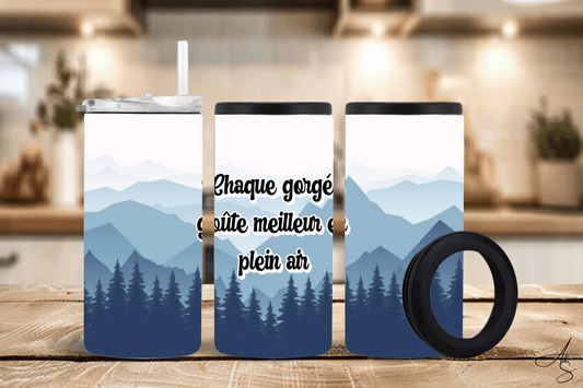 Chaque gorgée goûte meilleur en plein air